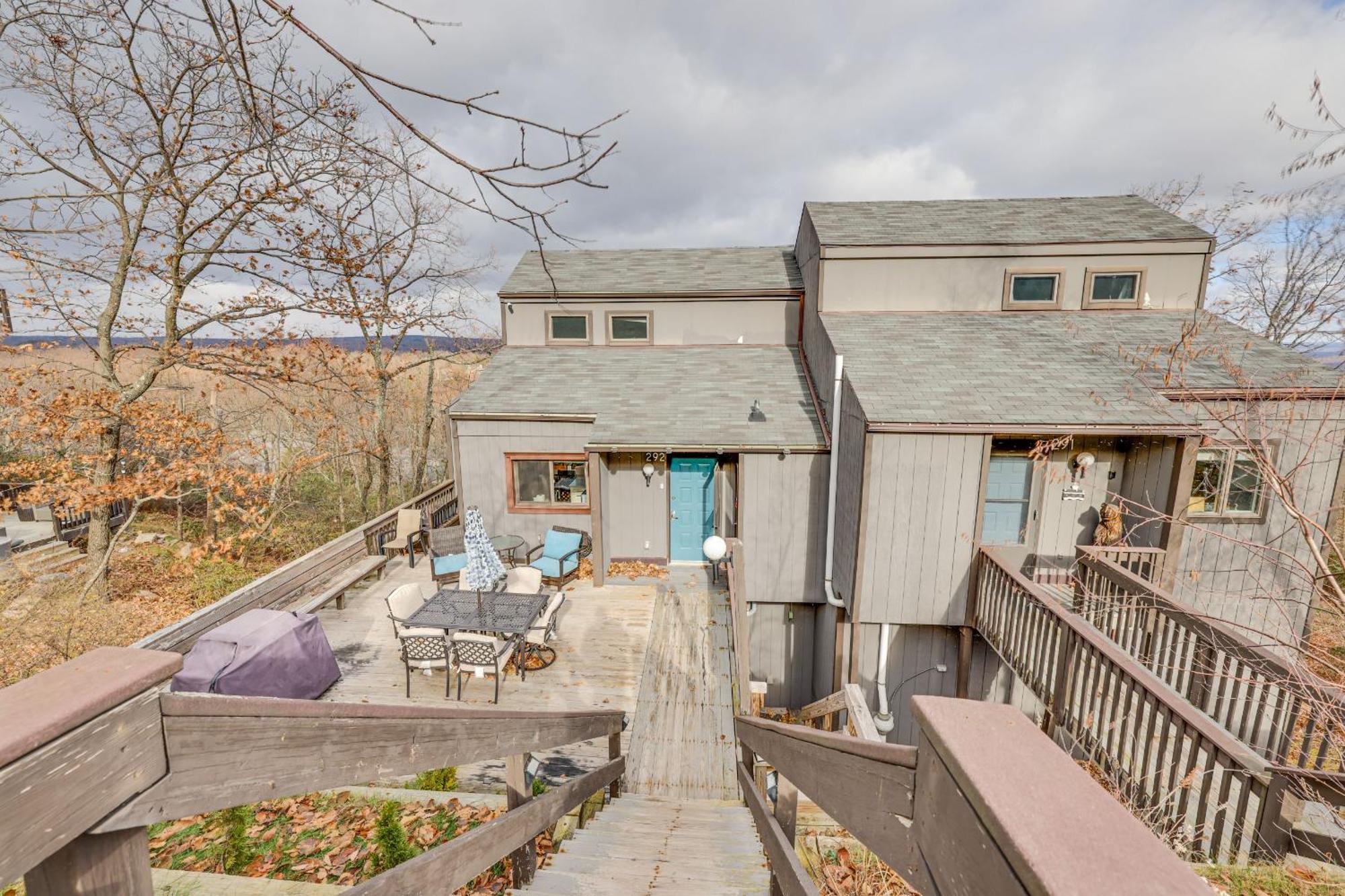 Cozy Modern Camelback House Tannersville Exterior foto